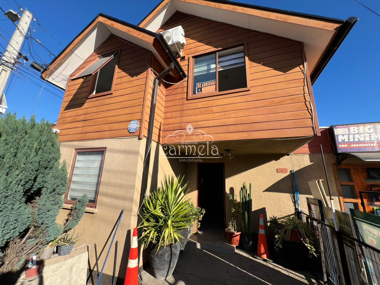 SE ARRIENDA CASA - LOMAS DEL BOSQUE - SECTOR SORVICENTA - LOS ÁNGELES