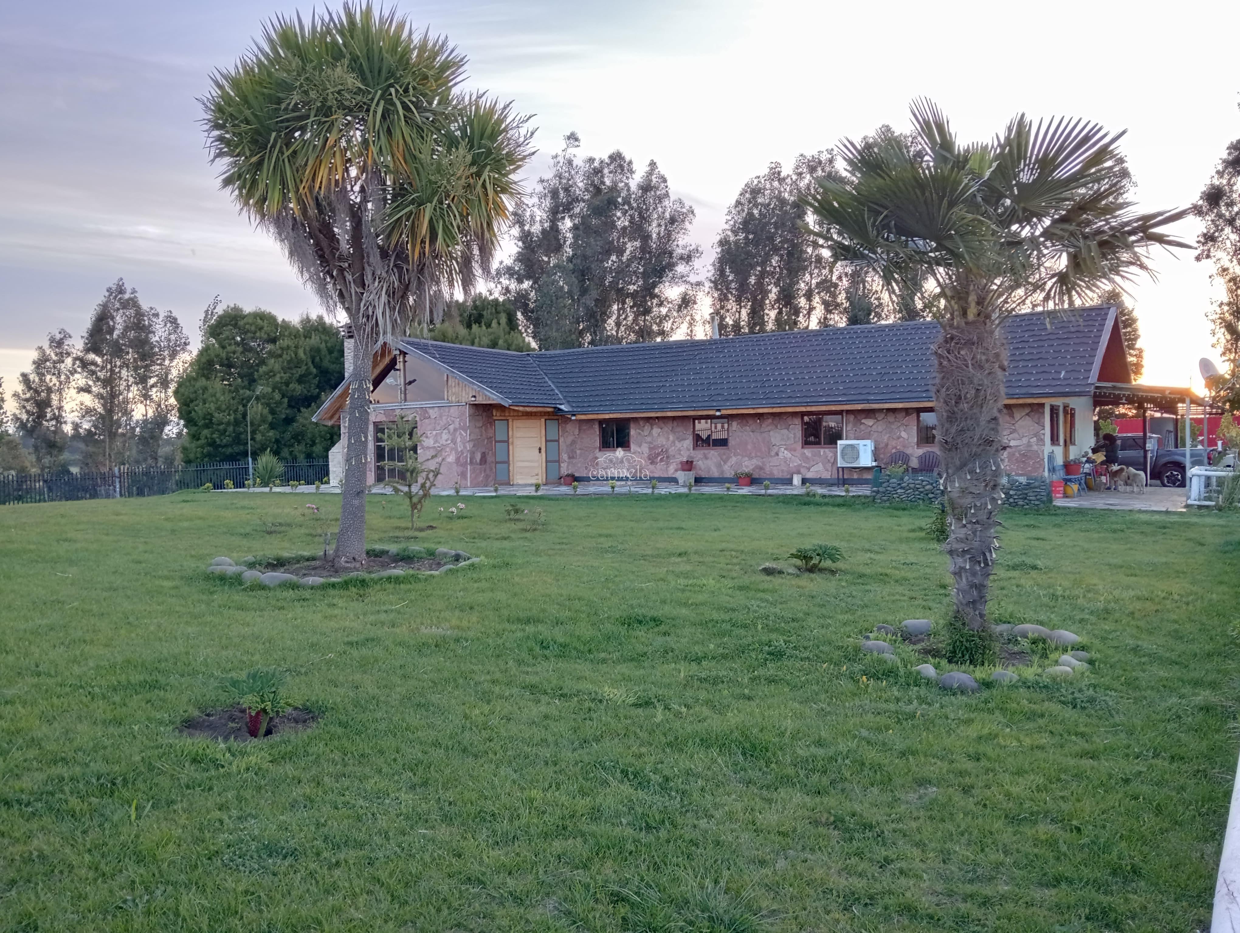 Se Arrienda casa grande empresas